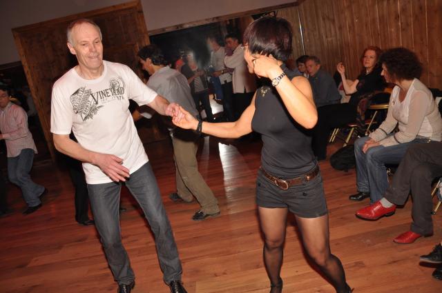 min 2010 02 14 station danse 094